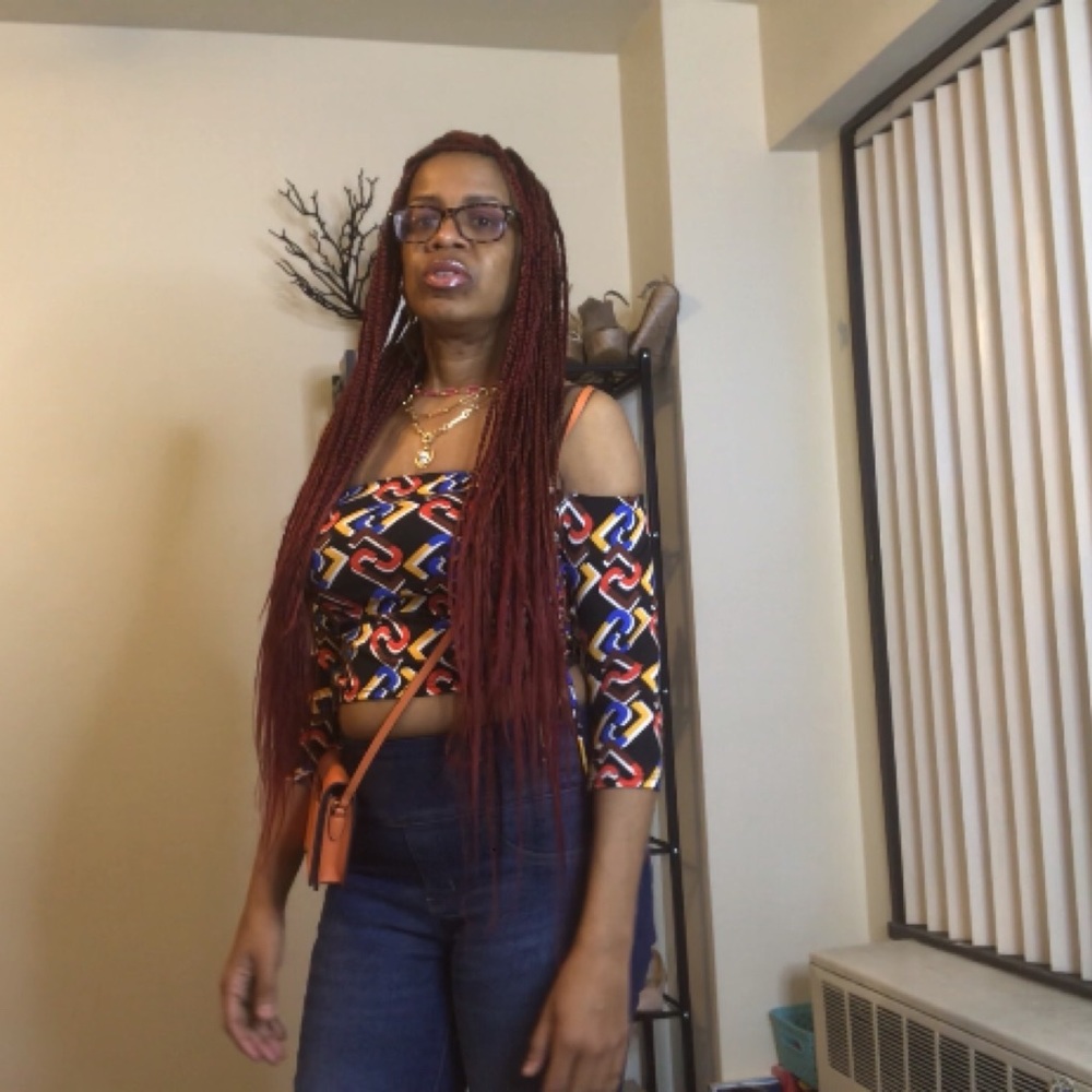 Meet your Posher, Missmo